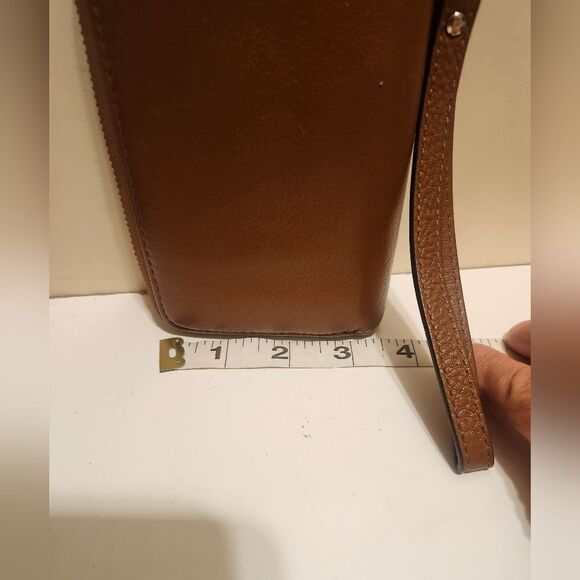 Michael Kors Brown Leather "Jet Set" Zip Around Wristlet Wallet Ret.$135 - Picture 4 of 8
